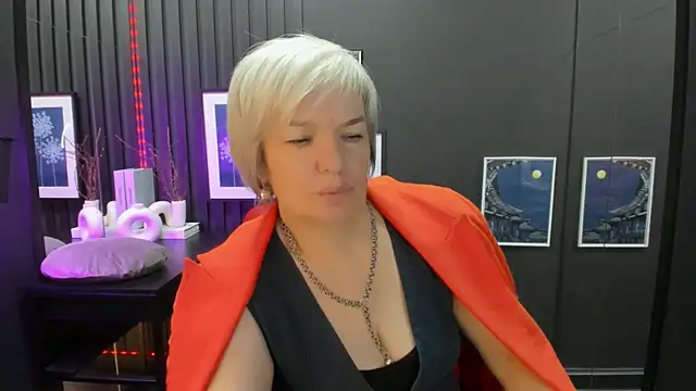 CarmenSoft's Live XXX Chat