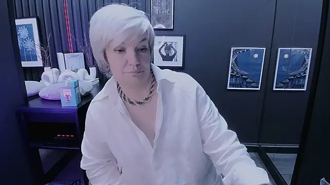 CarmenSoft's Live XXX Chat