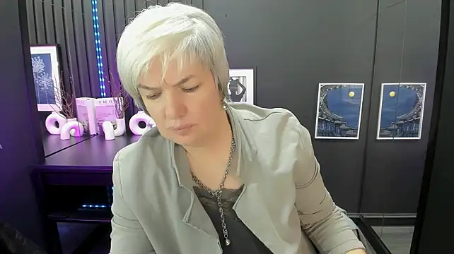 CarmenSoft XXX чат на живо