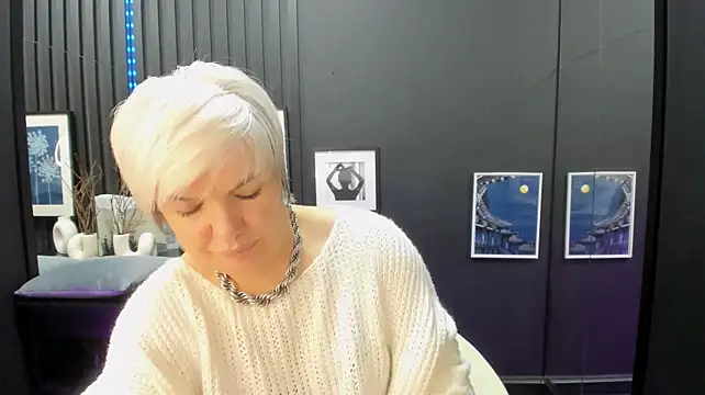 CarmenSoft's Live XXX Chat