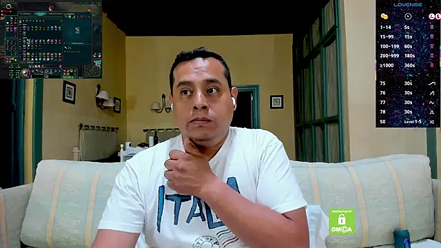 عرض كام brad_latino