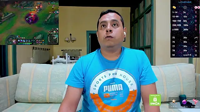 brad_latino's Webcam Show
