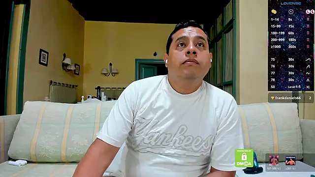 Webkamerová show brad_latino