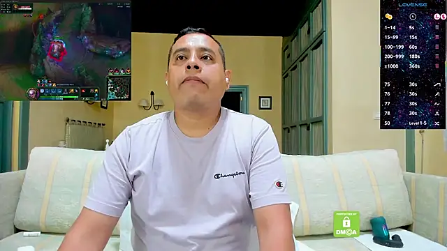 brad_latino Webcam-Show