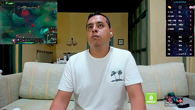 brad_latino's Webcam Show