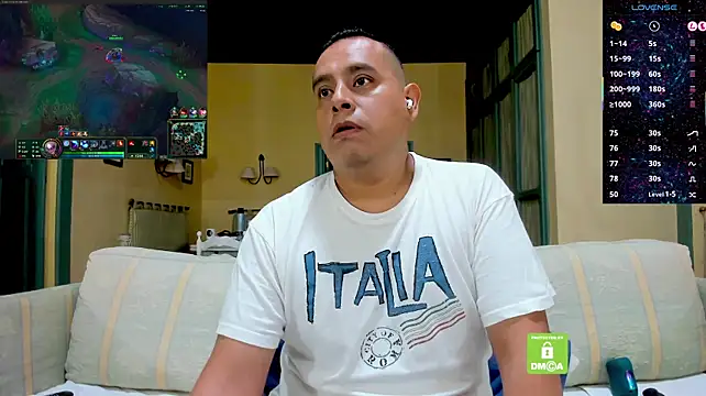 Show modela brad_latino na web-kameri