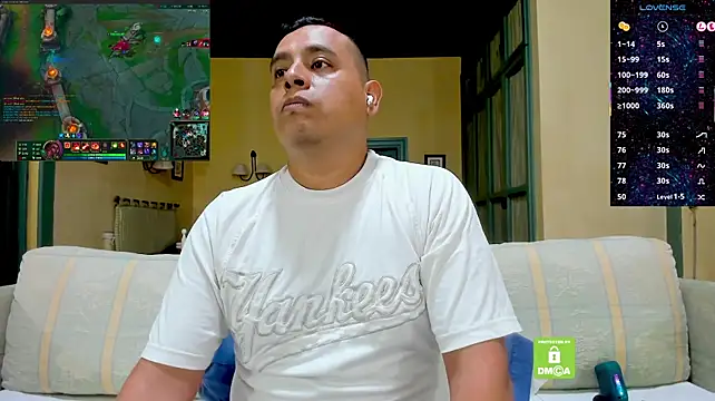 brad_latino Adlı Modelin Web Kamerası Şovu