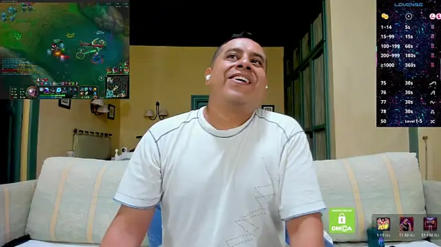 brad_latino webcam show
