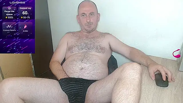 Show modela Johan___Barker na web-kameri