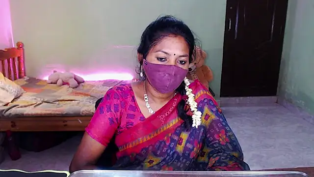 HotGulabi's Live XXX Chat