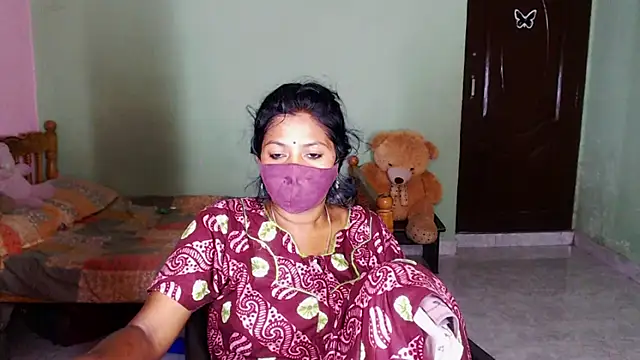 HotGulabi 网络视讯  表演