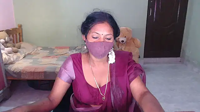 Novapol11's Webcam Show