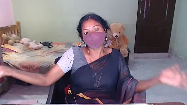 Novapol11's Webcam Show