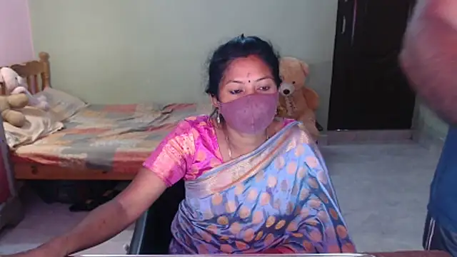 Novapol11's Live XXX Chat