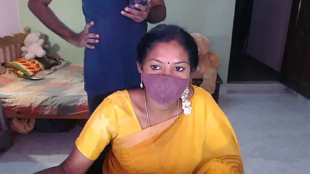 Novapol11 ওয়েবক্যাম শো