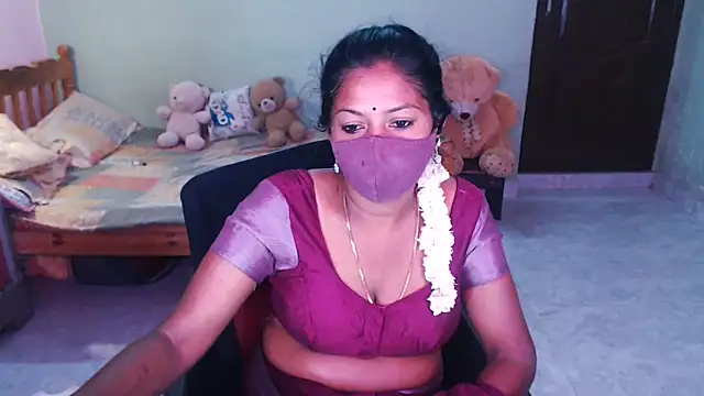 Novapol11 Chat XXX in diretta