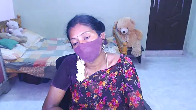 Novapol11's Live XXX Chat