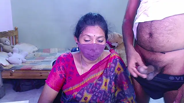 Novapol11's Webcam Show
