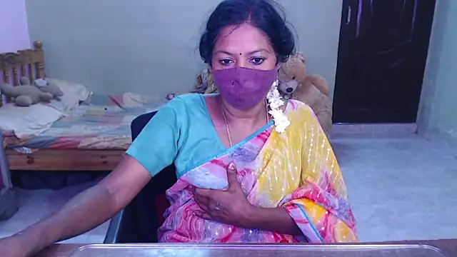 Novapol11 ওয়েবক্যাম শো