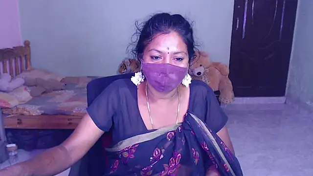 Novapol11's Webcam Show