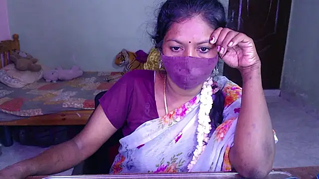 Novapol11's Webcam Show