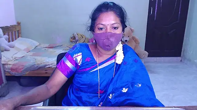 Novapol11 Webcam-Show