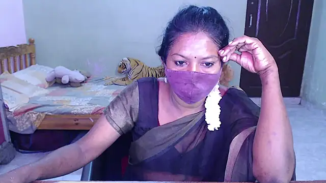 Novapol11 – webcam-show