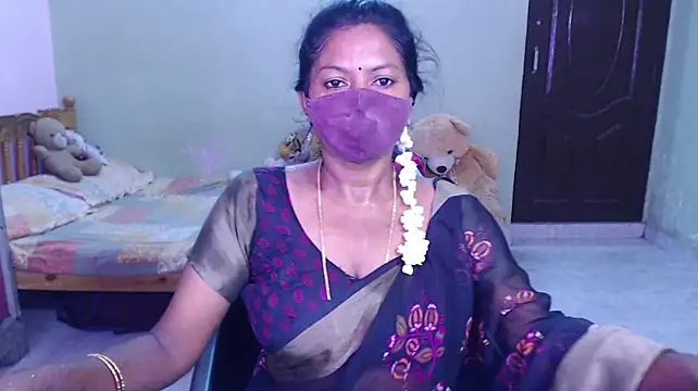 Novapol11's Webcam Show