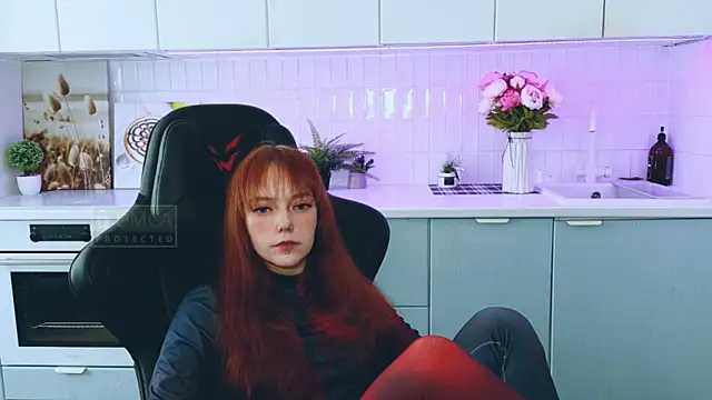 Harley_Quinsy Adlı Modelin Canlı XXX Sohbeti