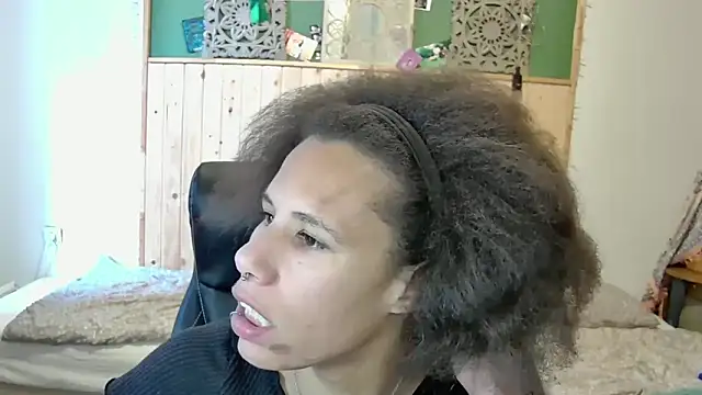 AaliyahHarris: онлайн-секс-чат