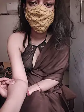Lavanya_sexyy Adlı Modelin Canlı XXX Sohbeti