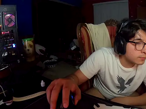 Nathanroberts111's Webcam Show