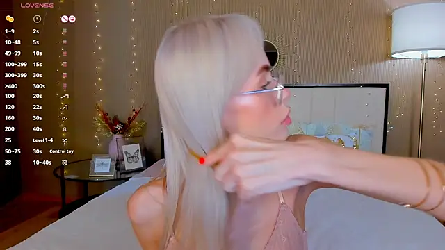 bellatip's Live XXX Chat