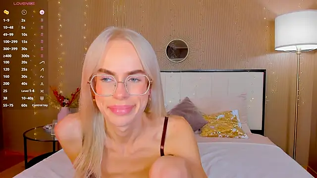 bellatip's Live XXX Chat