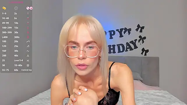 bellatip live XXX chat