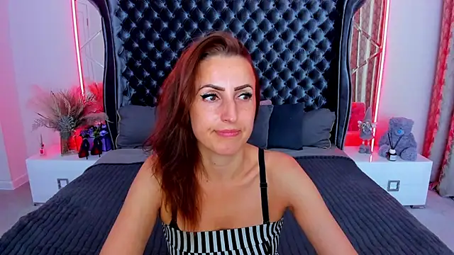 Rebecca_Diamond – Kamerová šou