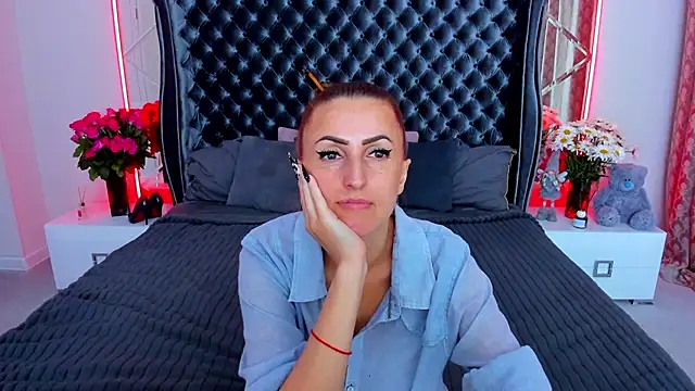 Chat XXX en directo de Rebecca_Diamond