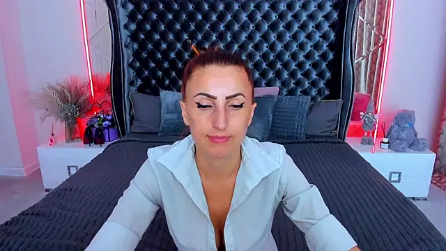 Rebecca_Diamond's Live XXX Chat