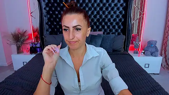 Rebecca_Diamond: απευθείας συνομιλία ΧΧΧ