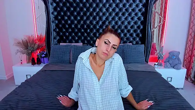 Rebecca_Diamond – Naživo XXX chat