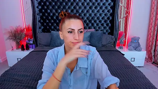 Rebecca_Diamond 网络视讯表演