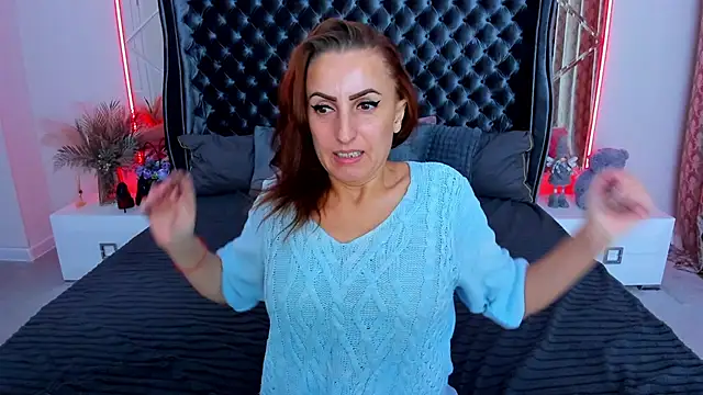 Rebecca_Diamond 现场XXX聊天