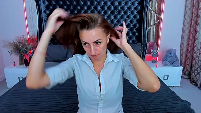 Rebecca_Diamond live XXX chat