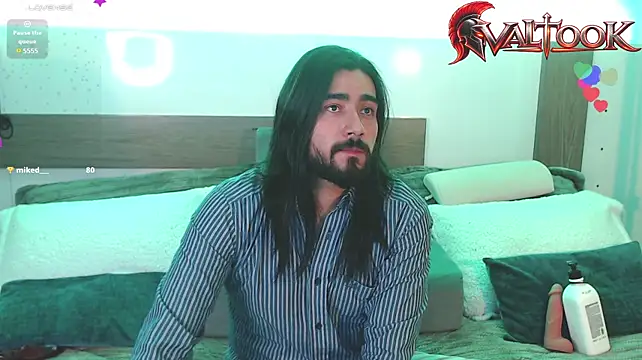 Valtook Adlı Modelin Web Kamerası Şovu