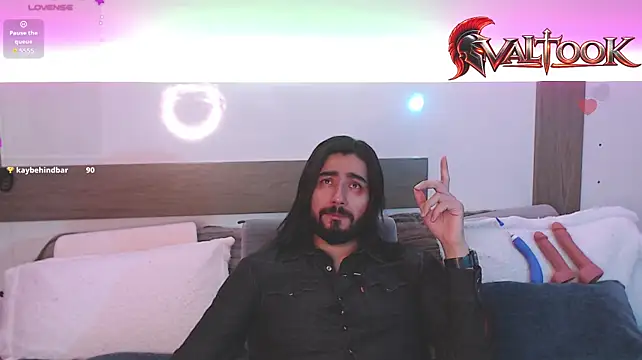 Valtook Adlı Modelin Web Kamerası Şovu