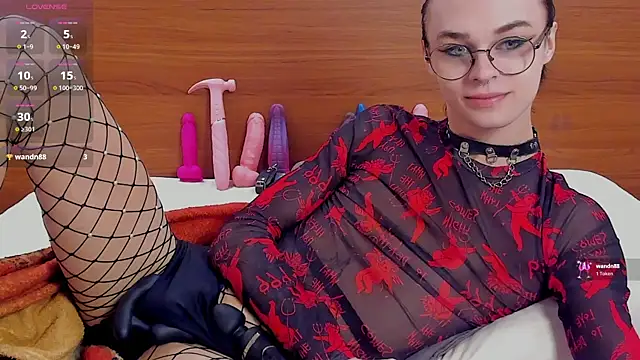 KatashiSenpai webcam show