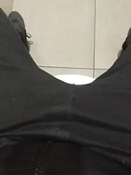 הופעת וובקאם של Bigpipipapa