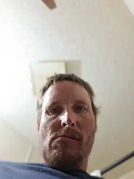bushhogger8371 Webcam Show