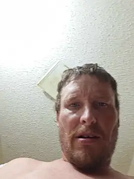 bushhogger8371 Show in webcam
