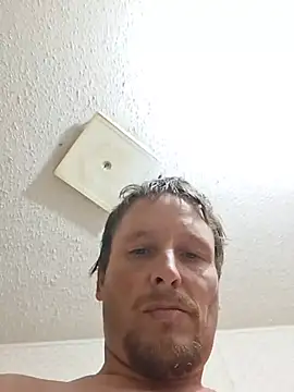 bushhogger8371 Webcam Show